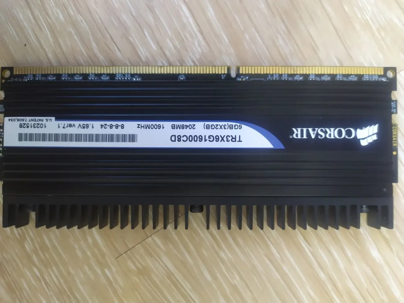 Оперативна пам'ять для ПК Corsair Dominator 4 по 2 GB DDR3 1600 Mhz
