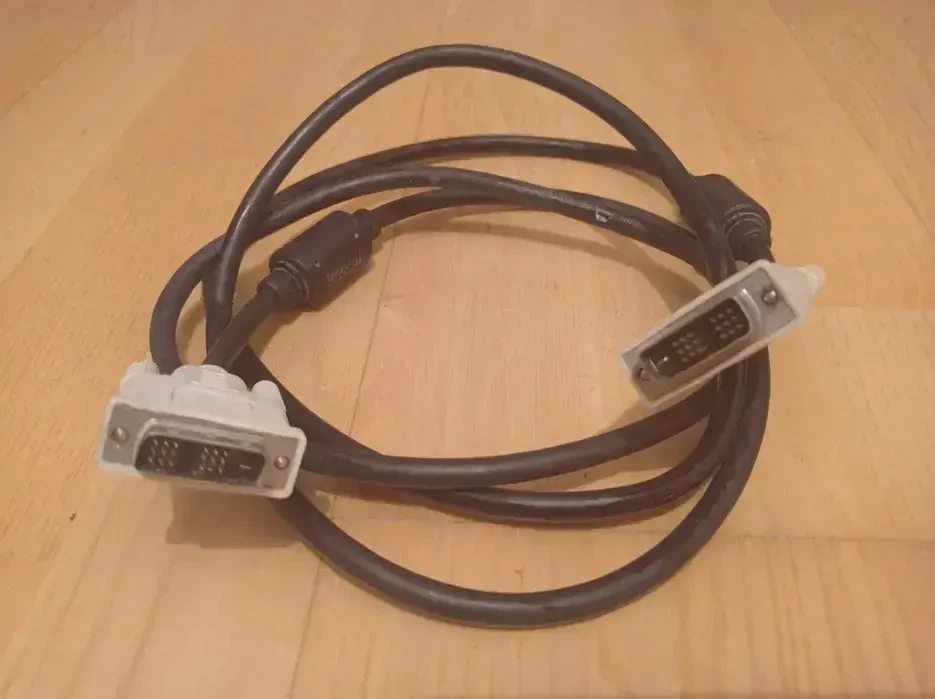 DVI-D single-link (digital only) 1.9m 2