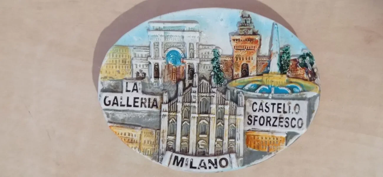 Сувенірний магніт La Galleria, Milano, Castello Sforzesco 4