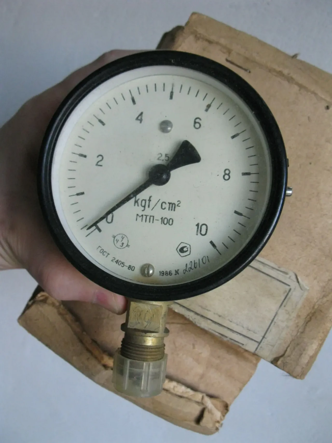 Манометр МТП-100 (0...10 кгс/см2) 2