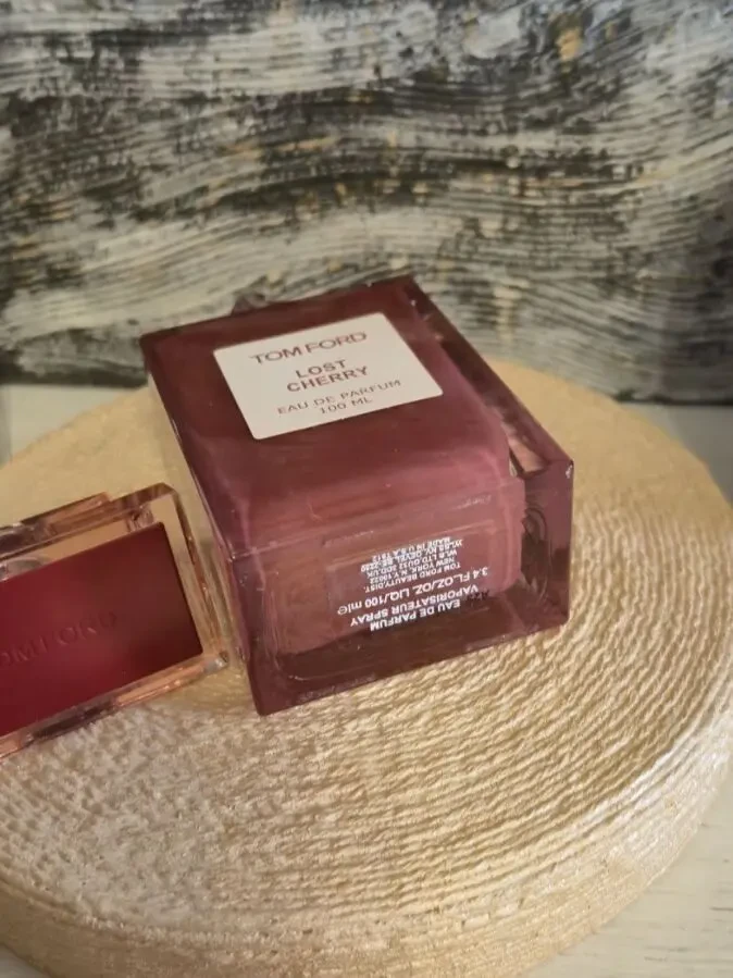 Tom Ford Lost Cherry 9