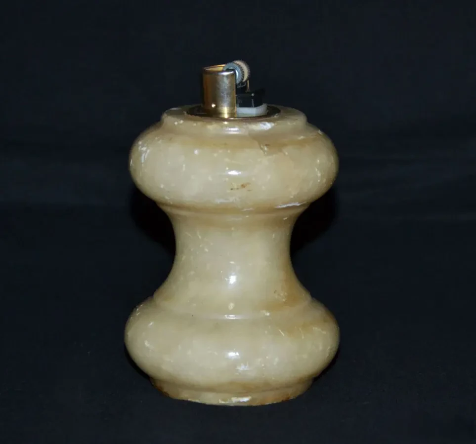 Зажигалка настольная с натурального камня