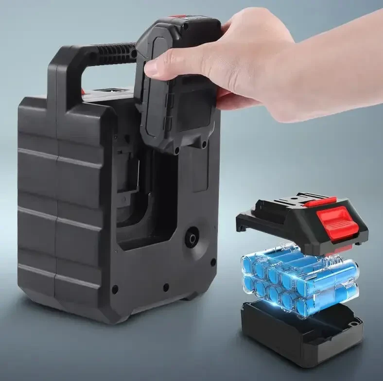 Аккумуляторная помпа для воды с распылителем и шлангом 3