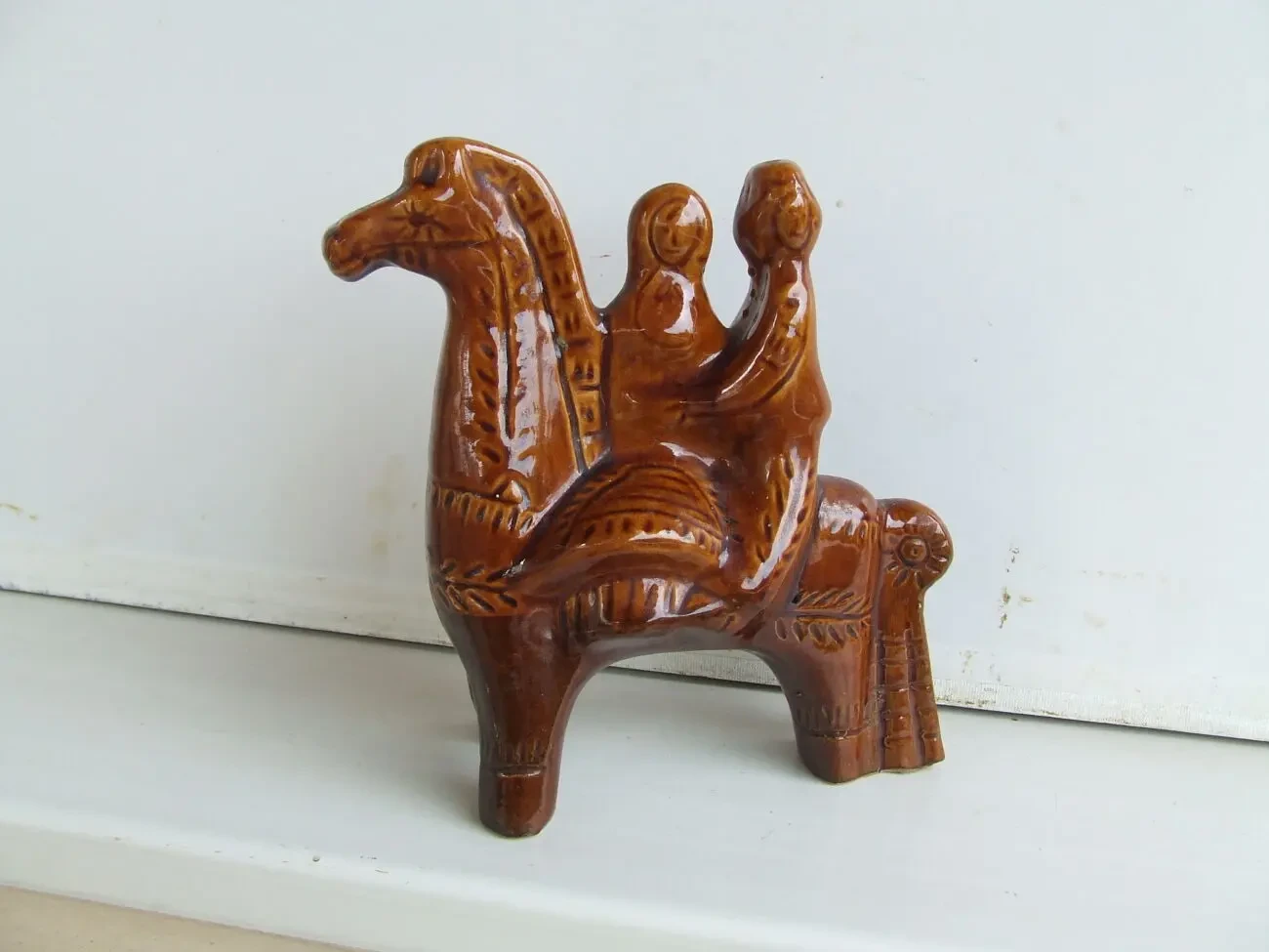 Керамика пара на коне раз. 18х17 см. 1960 гг. ссср. Виноградово зав