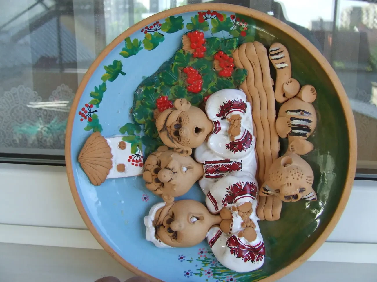 Украинская Настенная тарелка -панно декоративная раз. 23 см. 2010 гг. 9