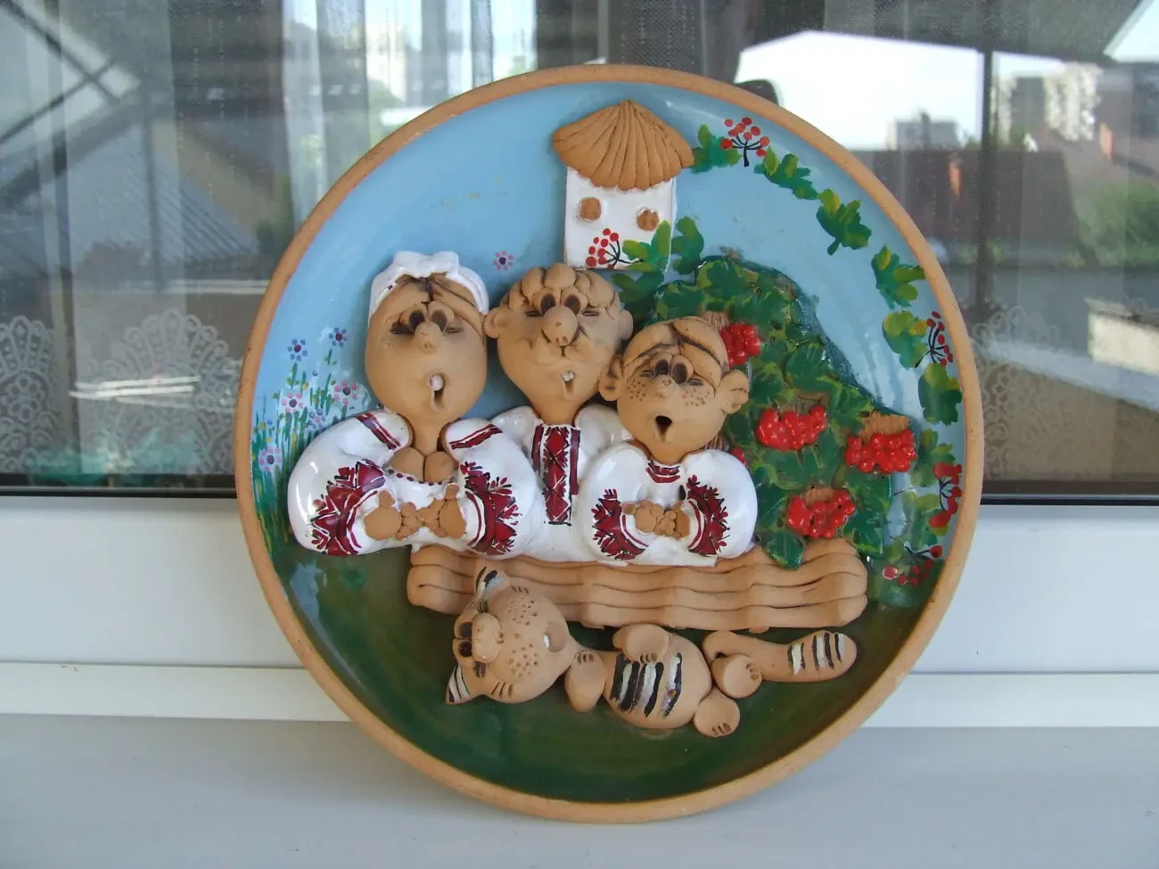 Украинская Настенная тарелка -панно декоративная раз. 23 см. 2010 гг.