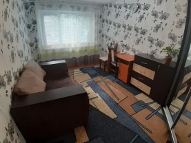 Продам 2 кімнатну квартиру з роздільними кімнатами від Власника