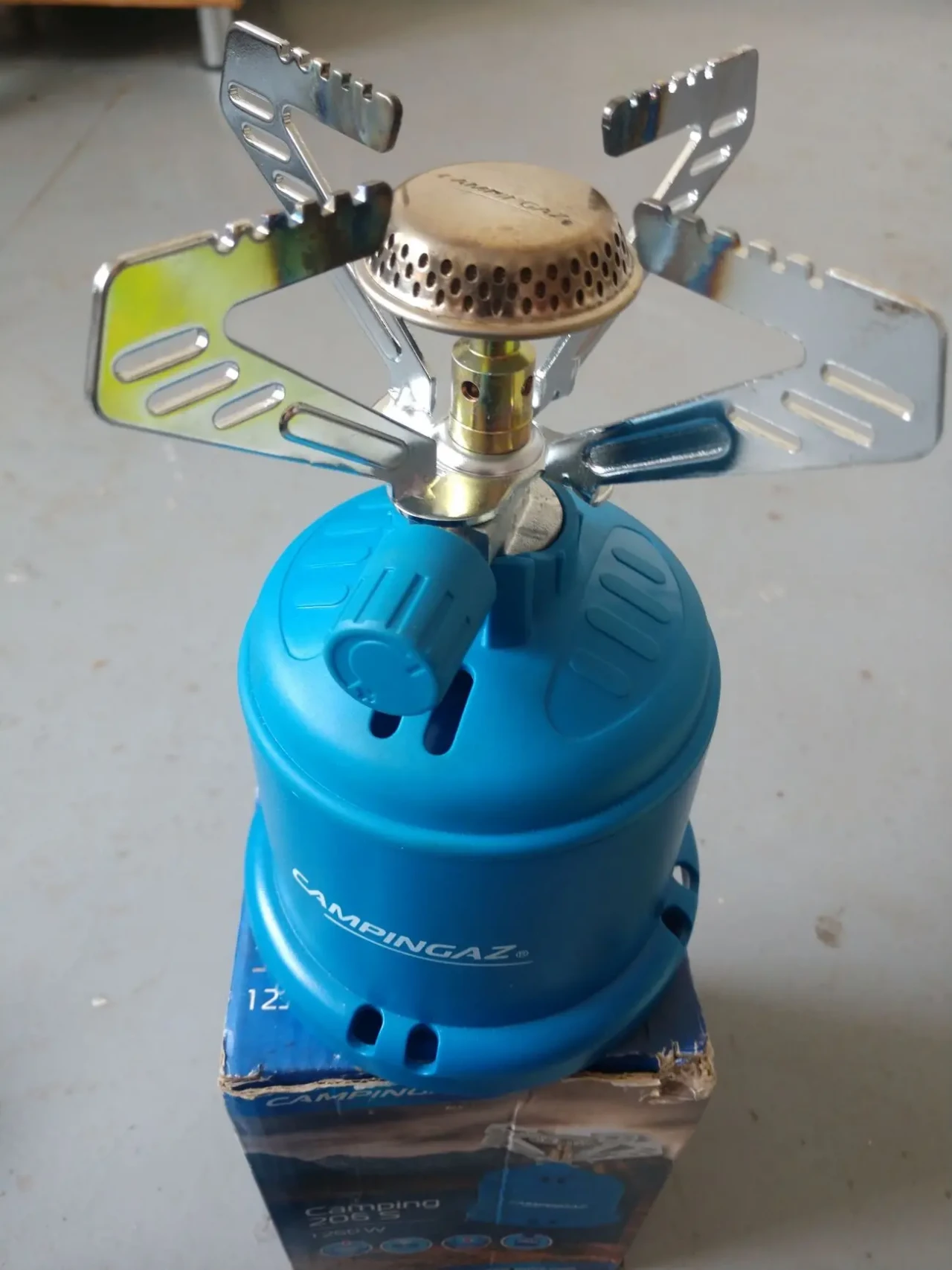 Кемпинг газова горелка 4