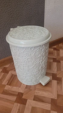 Продам відро для сміття. Ажурне. Сірого кольору. 11л