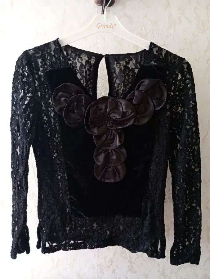 Черная нарядная блузка - 2 dvd диска в подарок.