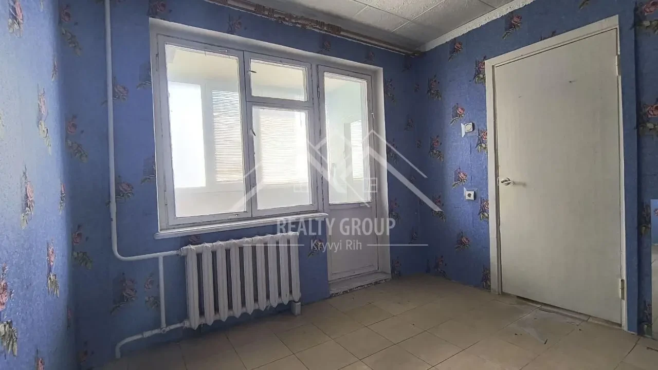 Продаж 3к квартири по Елекрозаводській