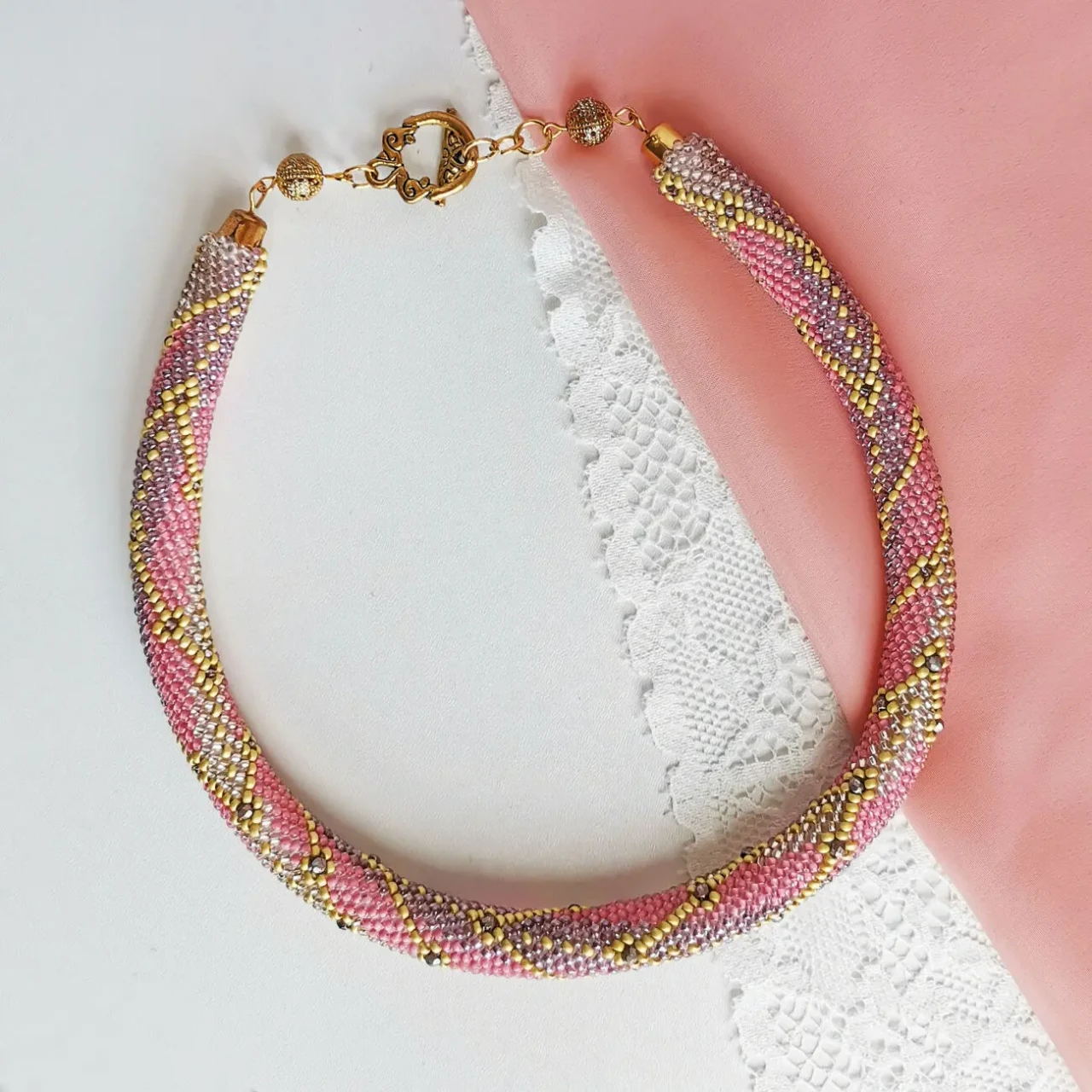 Прикраса із бісеру кольє-джгут Шовкова вуаль 5