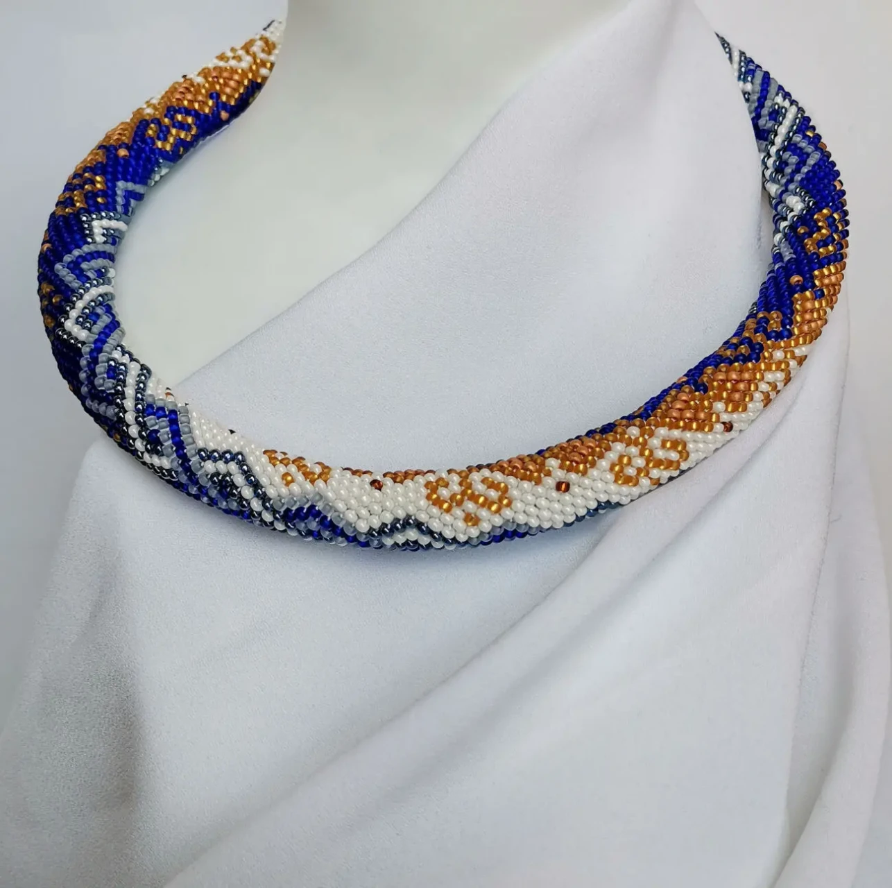 Прикраса із бісеру кольє-джгут Мереживна мрія 5