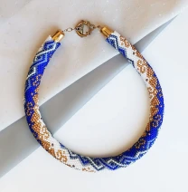 Прикраса із бісеру кольє-джгут Мереживна мрія