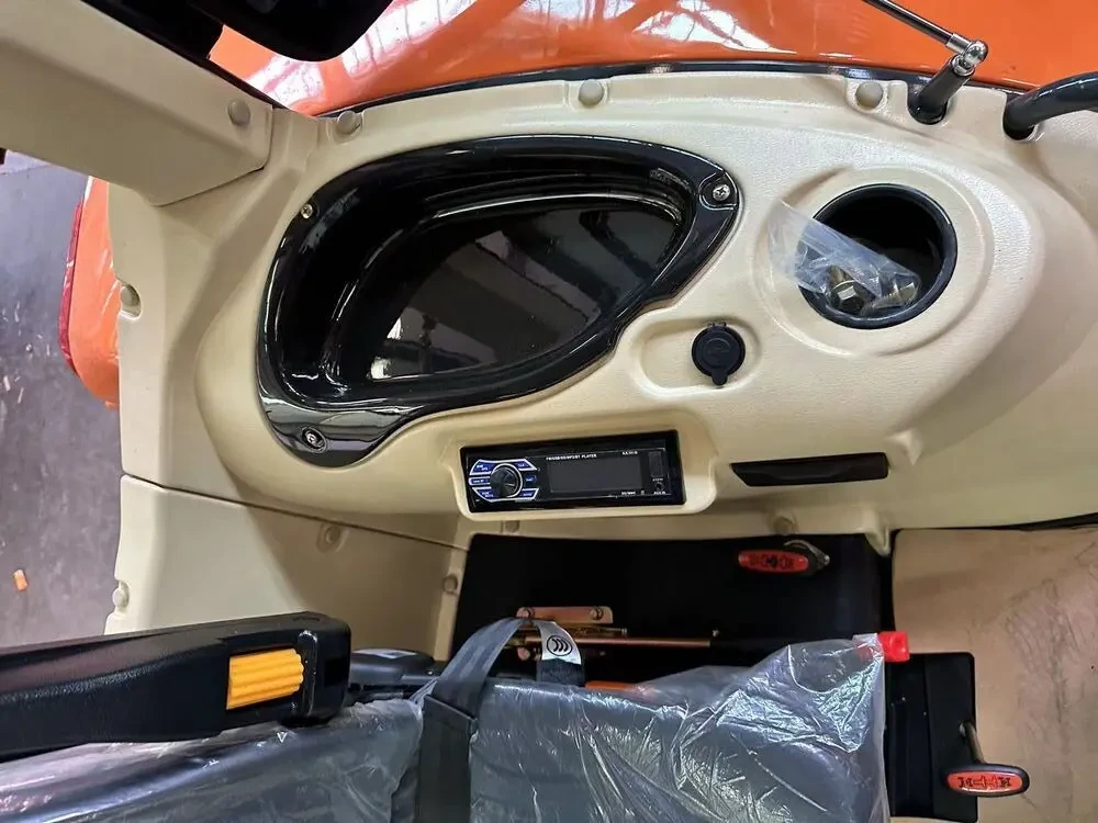 Китайський трактор Ensign 130 к.с. 4