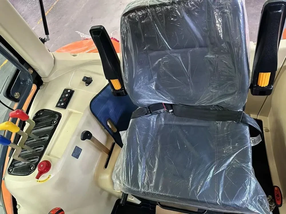 Китайський трактор Ensign 130 к.с. 5