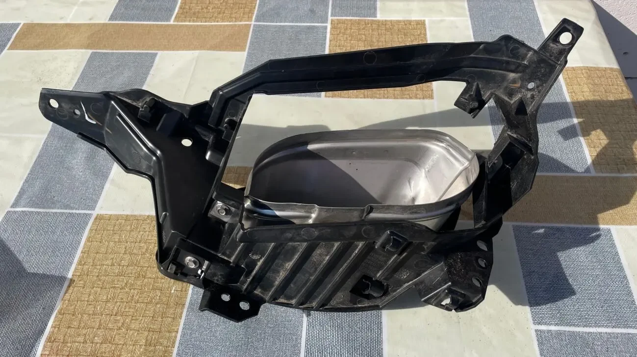 BMW X5 X6 X7  Насадка глушителя 51125A5C8E6 51128074188 5