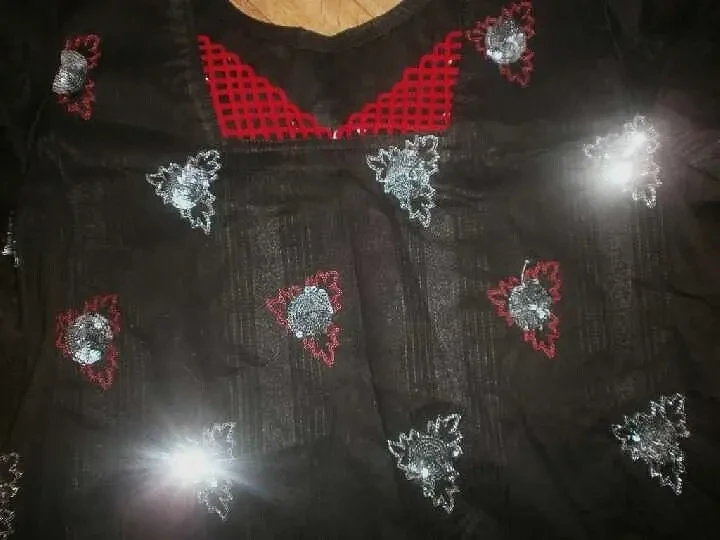 Платье в национал. стиле, ткань батист с вышивкой. Акция 2