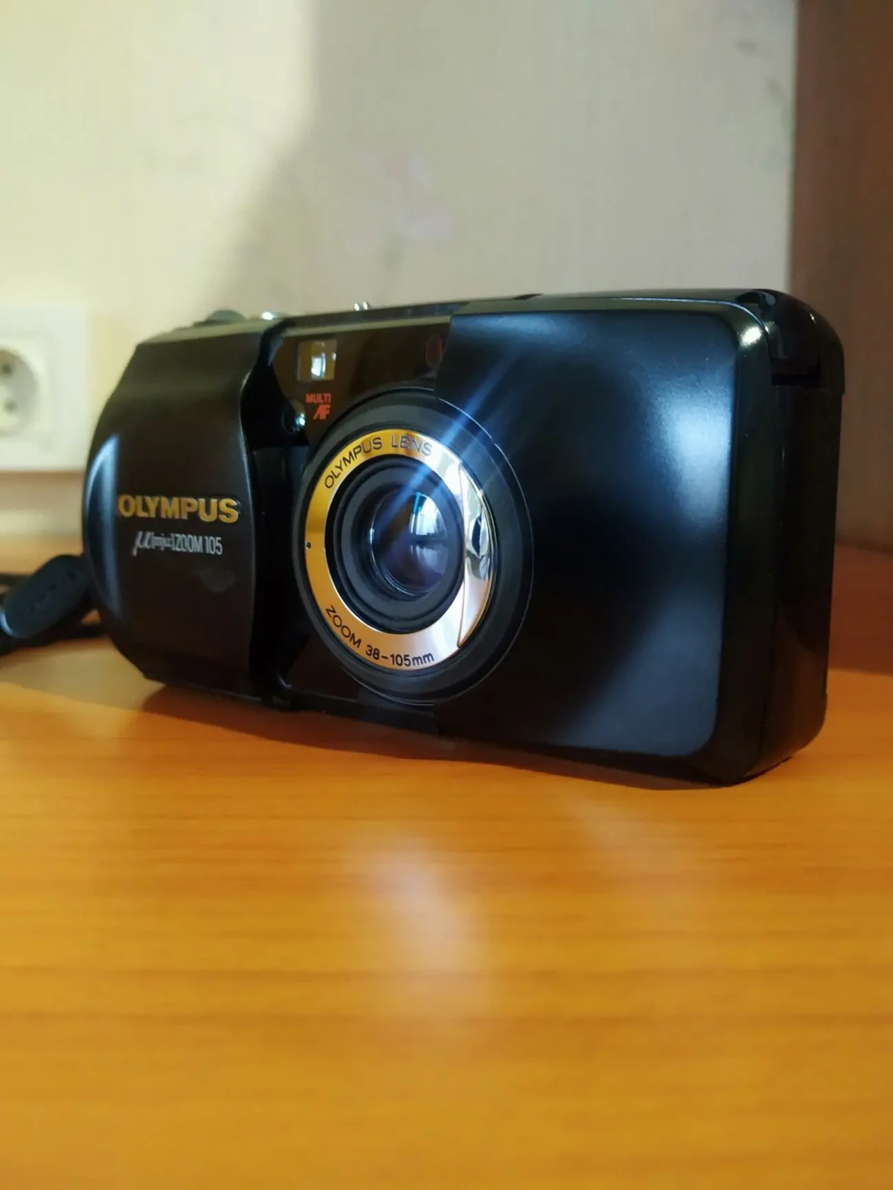 Фотоаппарат Olympus mju zoom 105 Japan Япония Олимпус зум 105 б/у 10