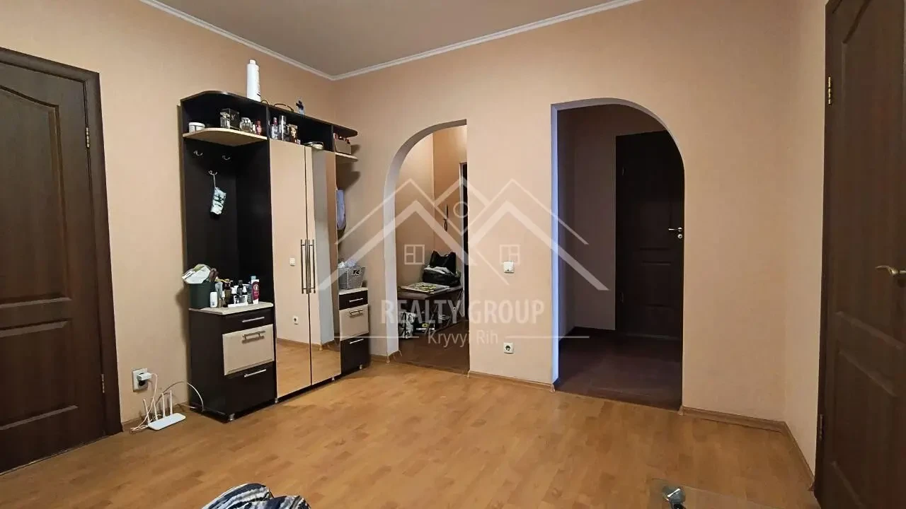 Продаж 4к квартири на 5 Зарічному ЄВідновлення 6