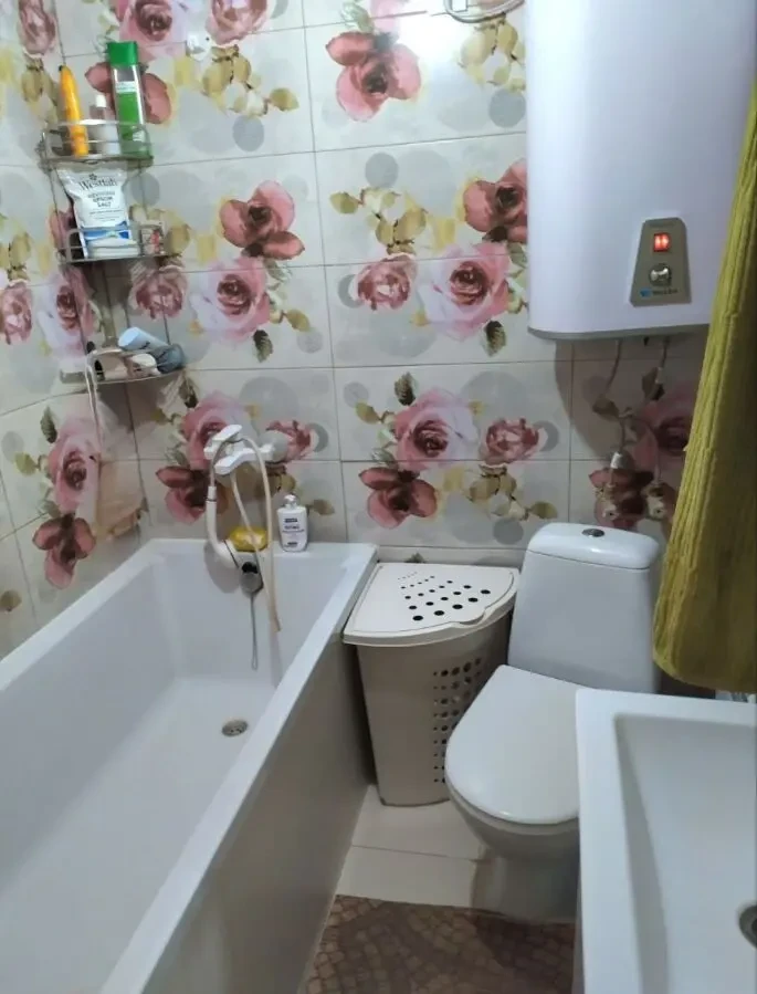 Продам капітальний будинок з ремонтом на Великій Данилівці 8