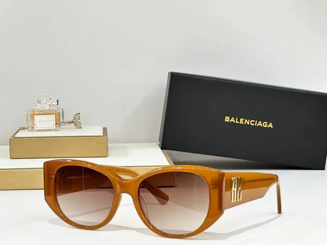 Окуляри Balenciaga