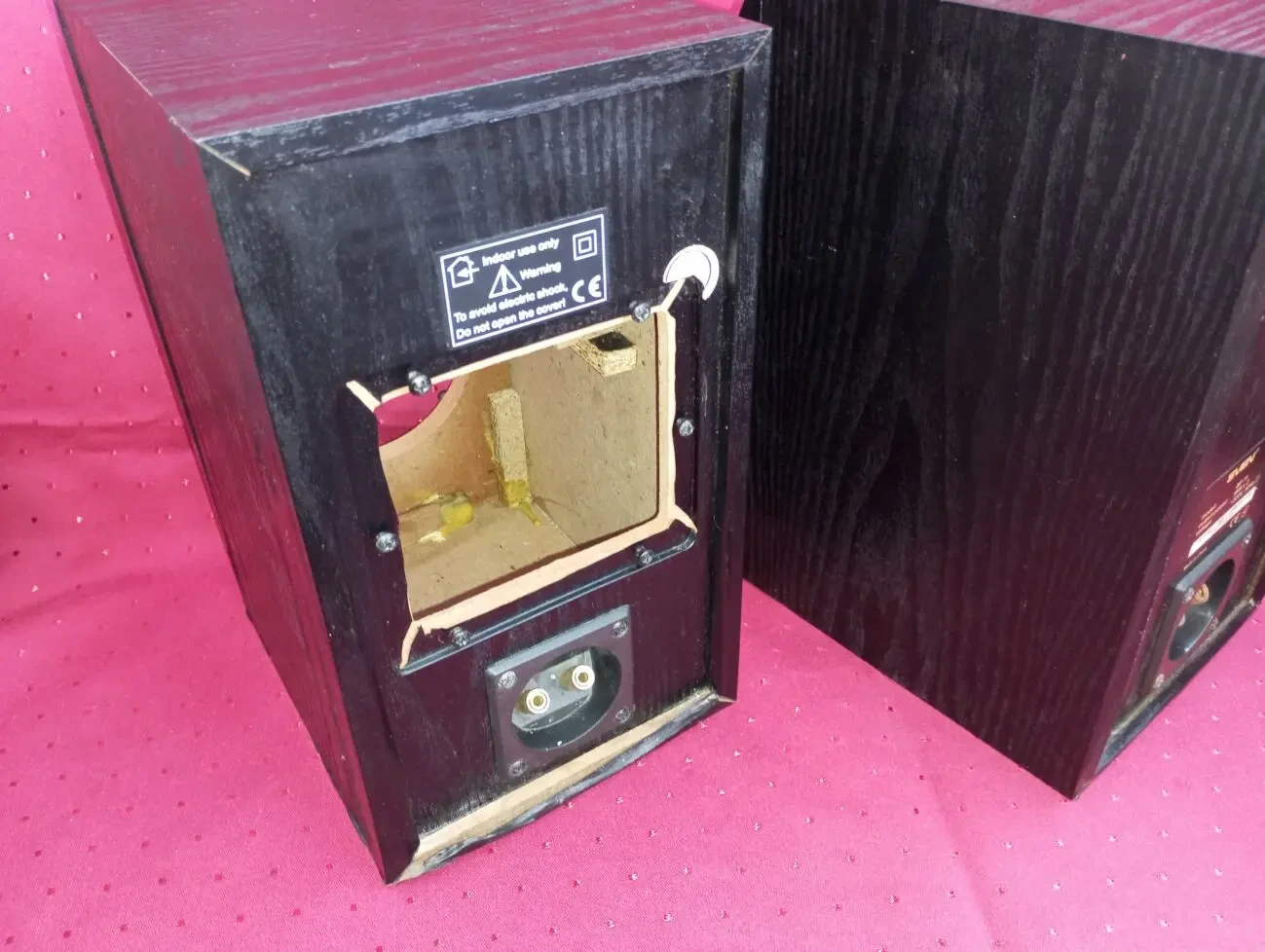 Корпусы пустые черные активных колонок Sven BF-11 пара 3