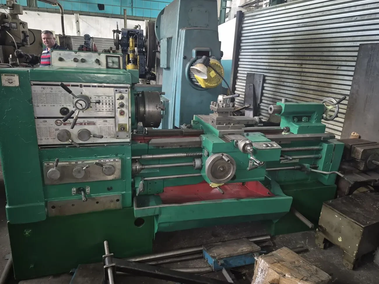 SNB 400 румин универсальний токарно гвинторiзний верстат 4