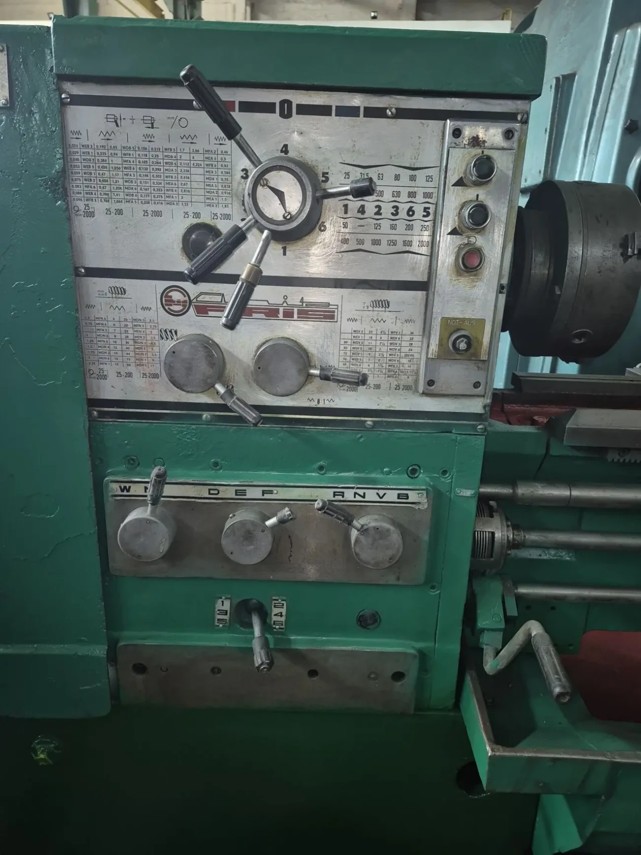 SNB 400 румин универсальний токарно гвинторiзний верстат 6