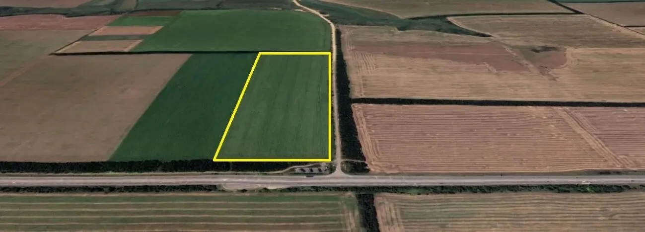 Продаж фасадної земельної ділянки площею 15.3га  на трасі Одеса Київ.