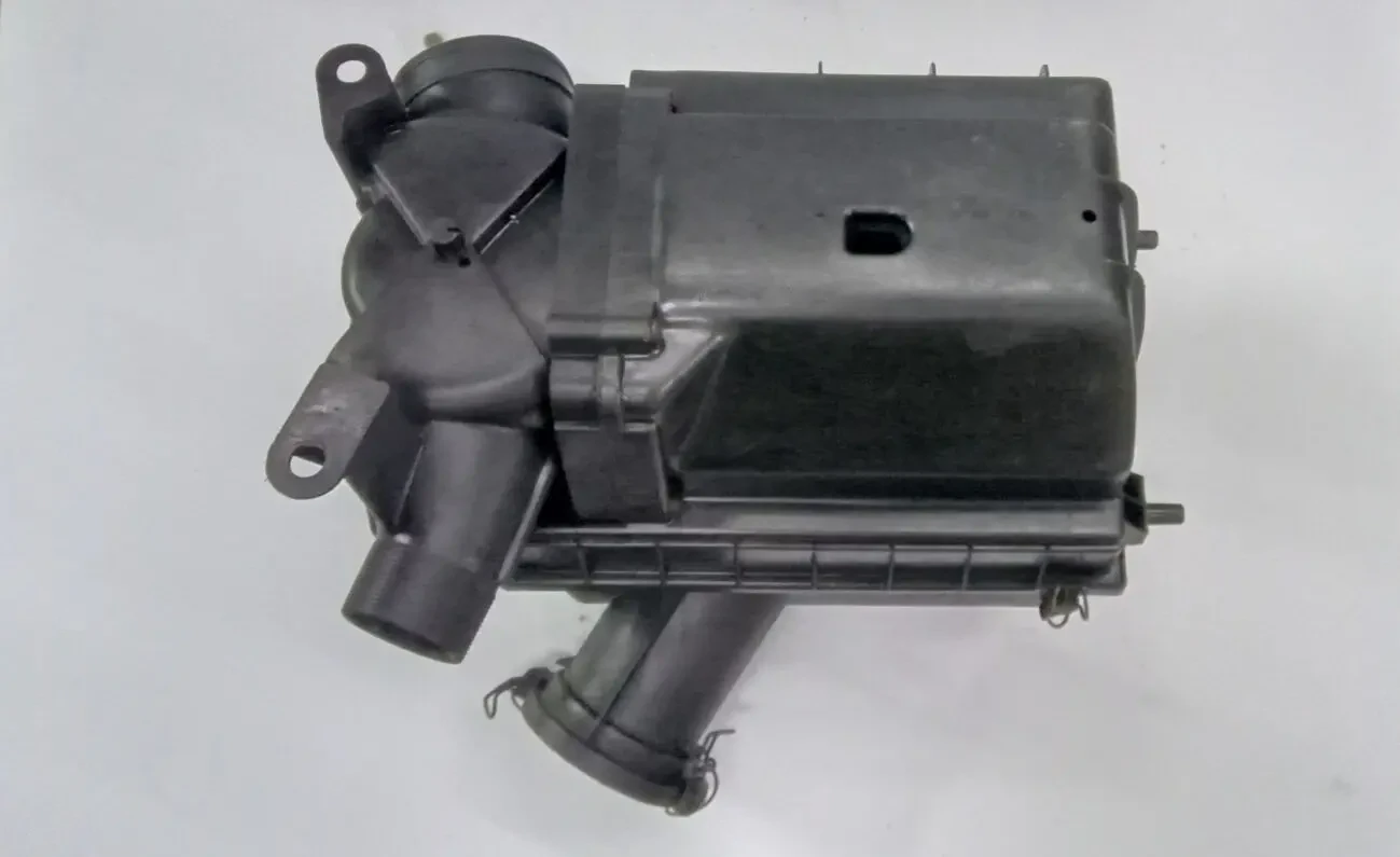 Корпус повітряного фільтру B6304S Volvo 960 9