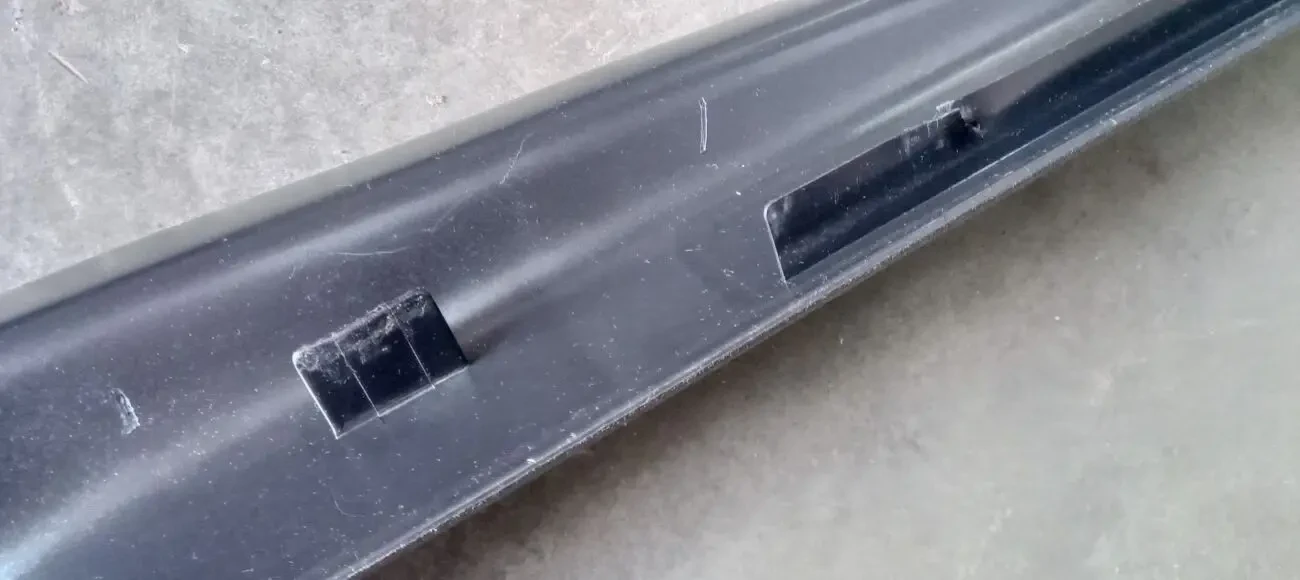 Пластик салону, нижні порожки Volvo 960 3