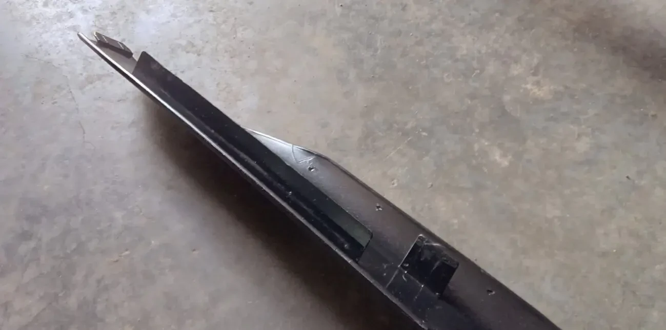 Пластик салону, нижні порожки Volvo 960 6