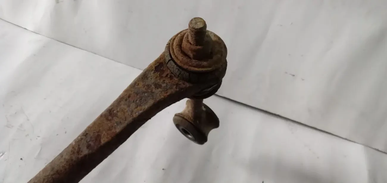 Стабілізатор поперечної стійкості передній Volvo 960 4