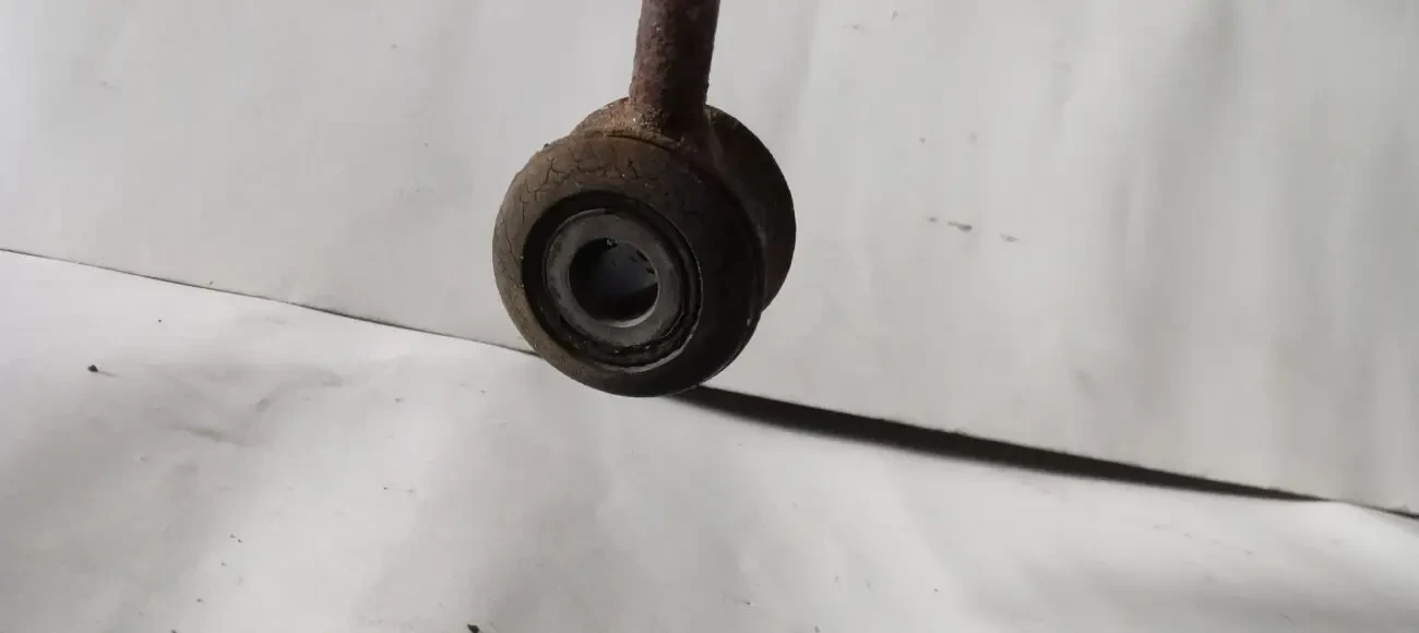 Стабілізатор поперечної стійкості передній Volvo 960 5