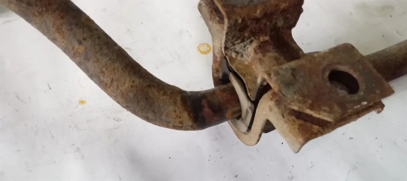 Стабілізатор поперечної стійкості передній Volvo 960 8