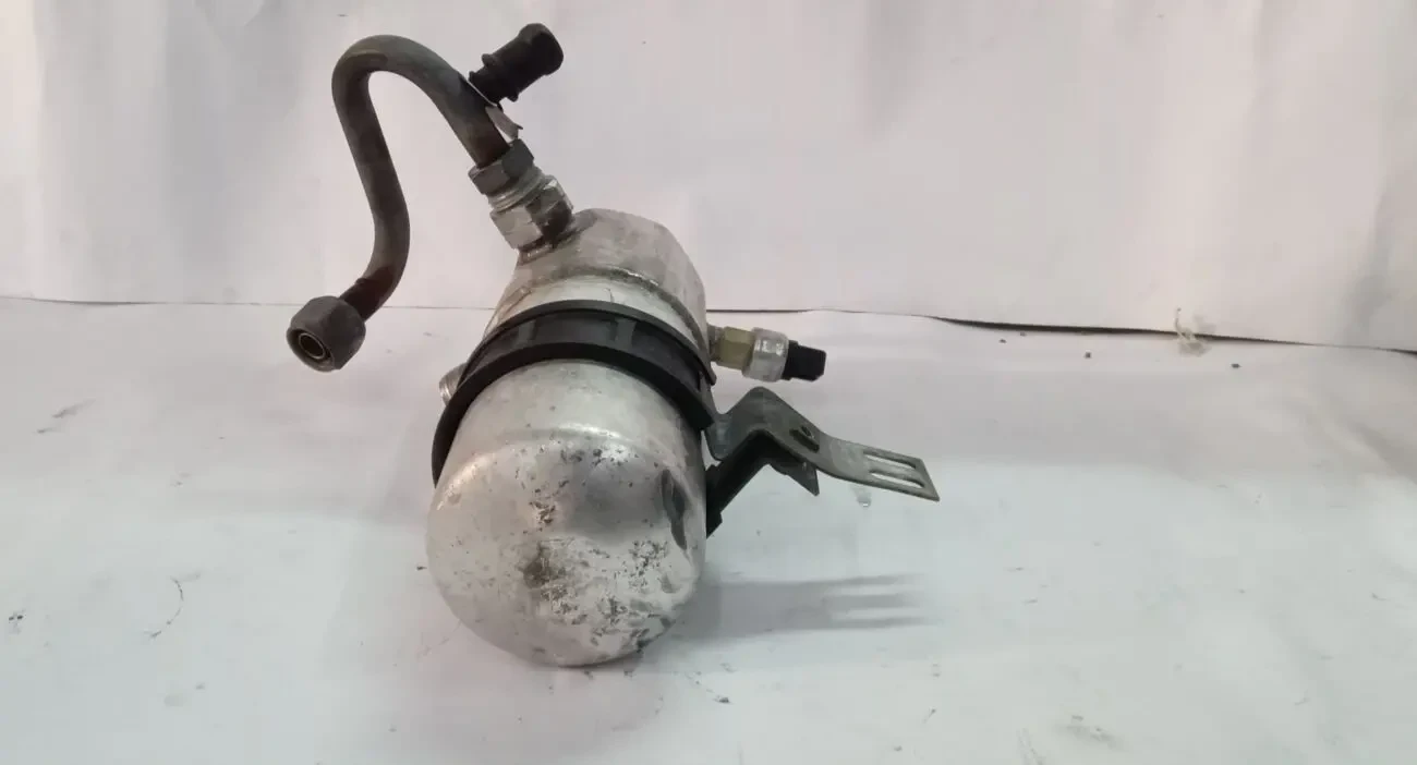 Ресивер кондиціонера Volvo 960. 5