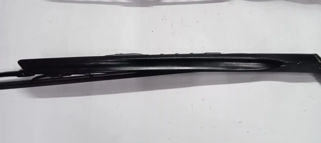 Поводки двірників з щітками Volvo 960. 5