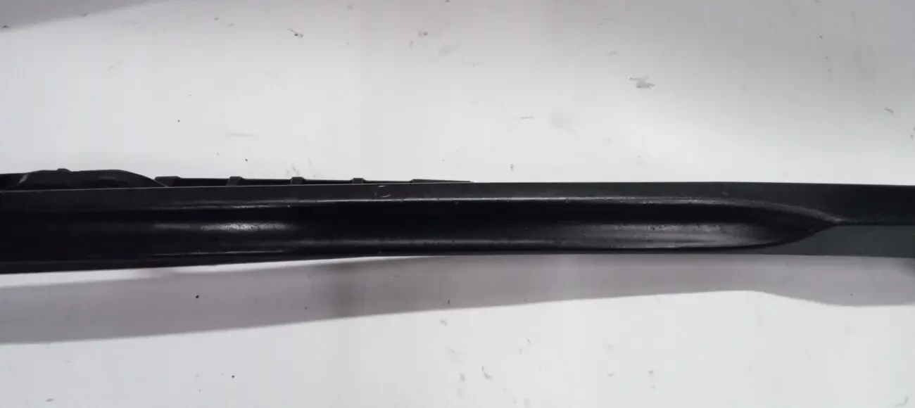 Поводки двірників з щітками Volvo 960. 8