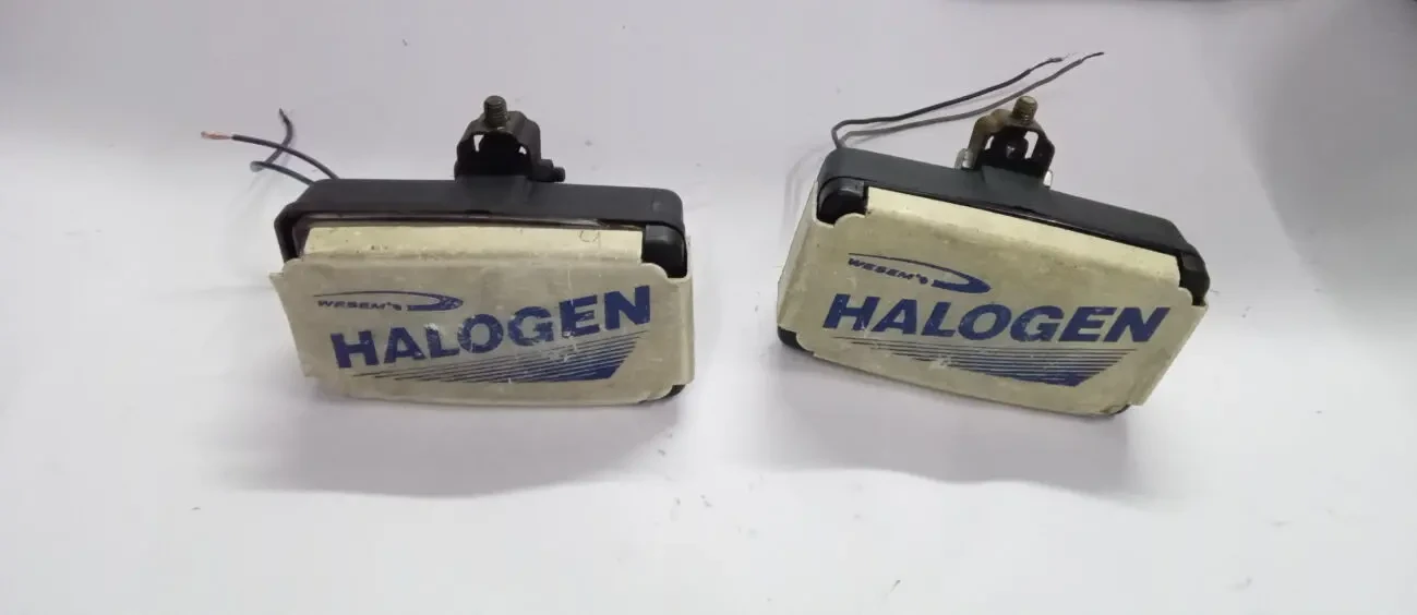 Додаткові протитуманні фари Halogen.