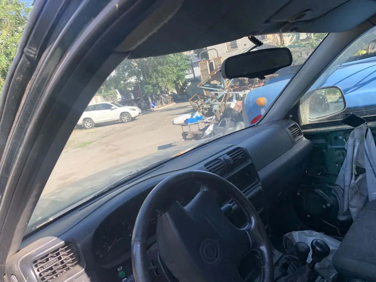 Opel Frontera. Розборка. Запчастини 4