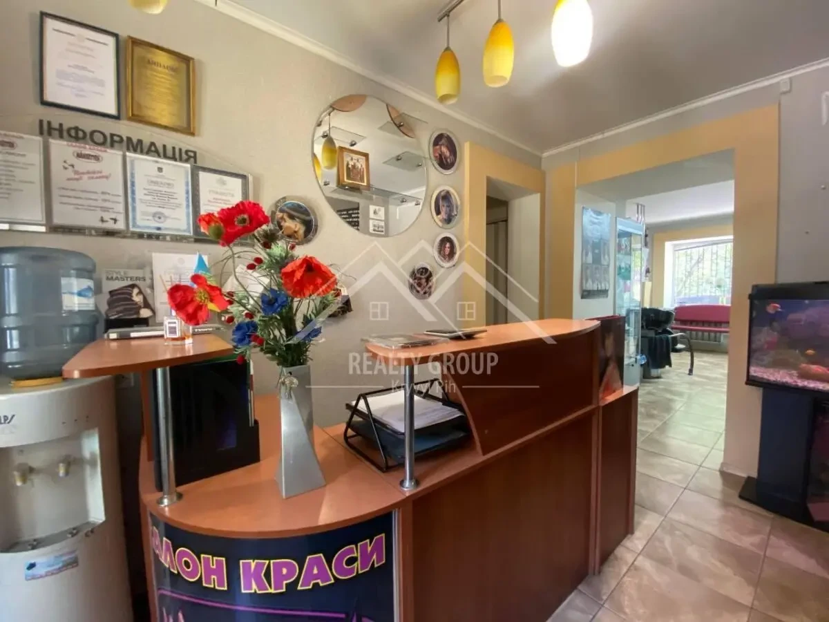 Продається комерційне приміщення в чудовому місці