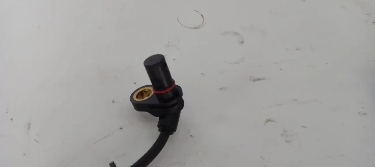 Датчик ABS Nissan Navara D40 передній лівий 3