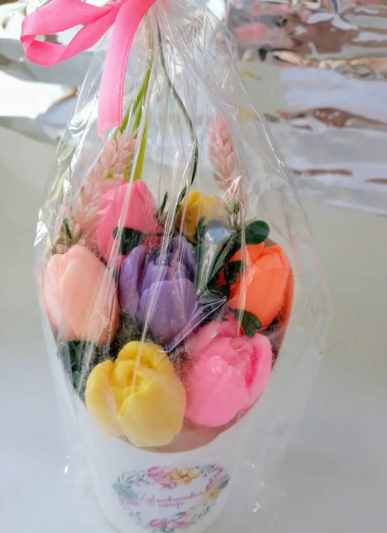 Букет цветов тюльпаны в стаканчике настольный сувенир, лепка, арома 2