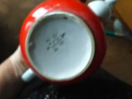 Чашка 6 шт блюдце 6 шт чайник заварочный 1 шт. красный белый горох 10