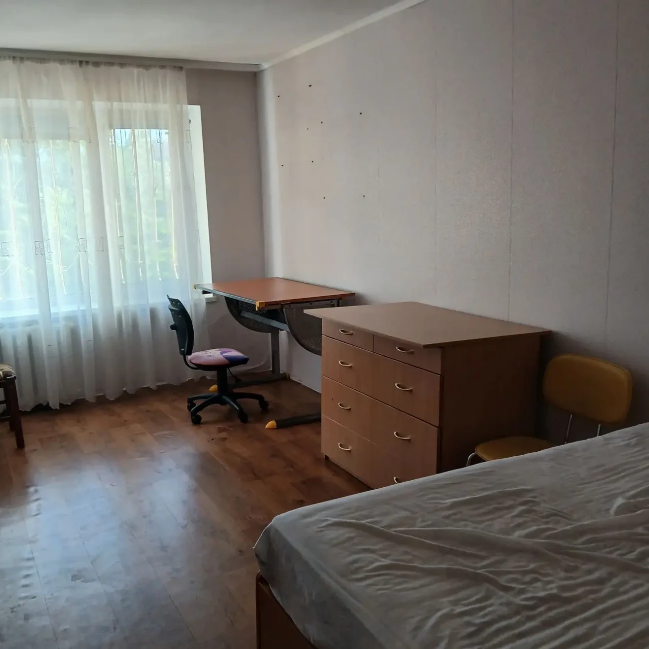 Здам 2к квартиру. Ц.міськ.рн.Парк Правди.Обладнана,1 поверх Першотравн 7