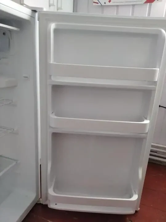 Холодильник 4