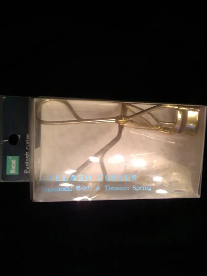 Фирменные щипцы для завивки ресниц 6