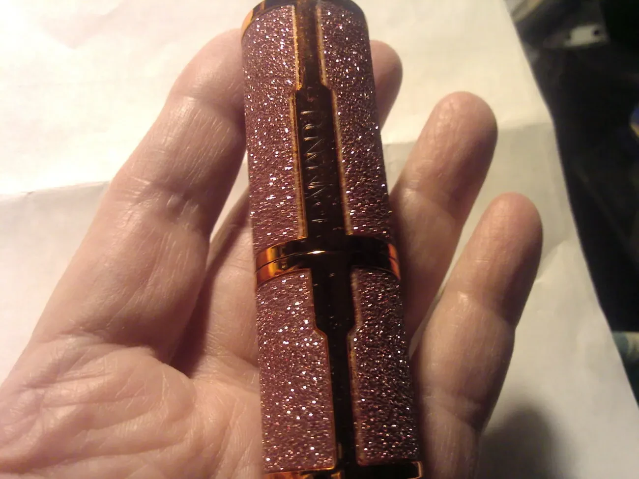 Помада для губ, блестящая 4