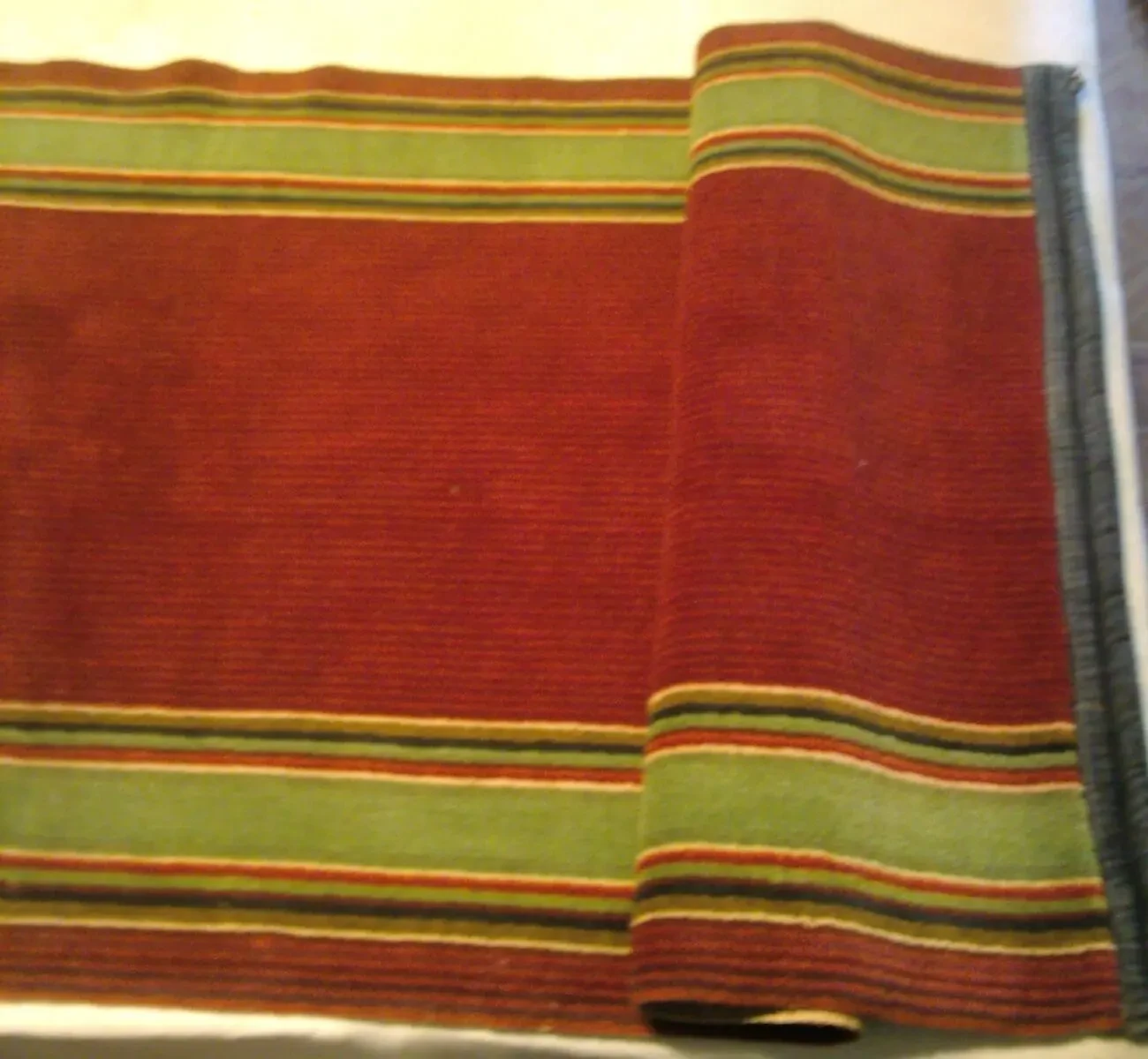 Дорожки ковровые натуральная шерсть, новые